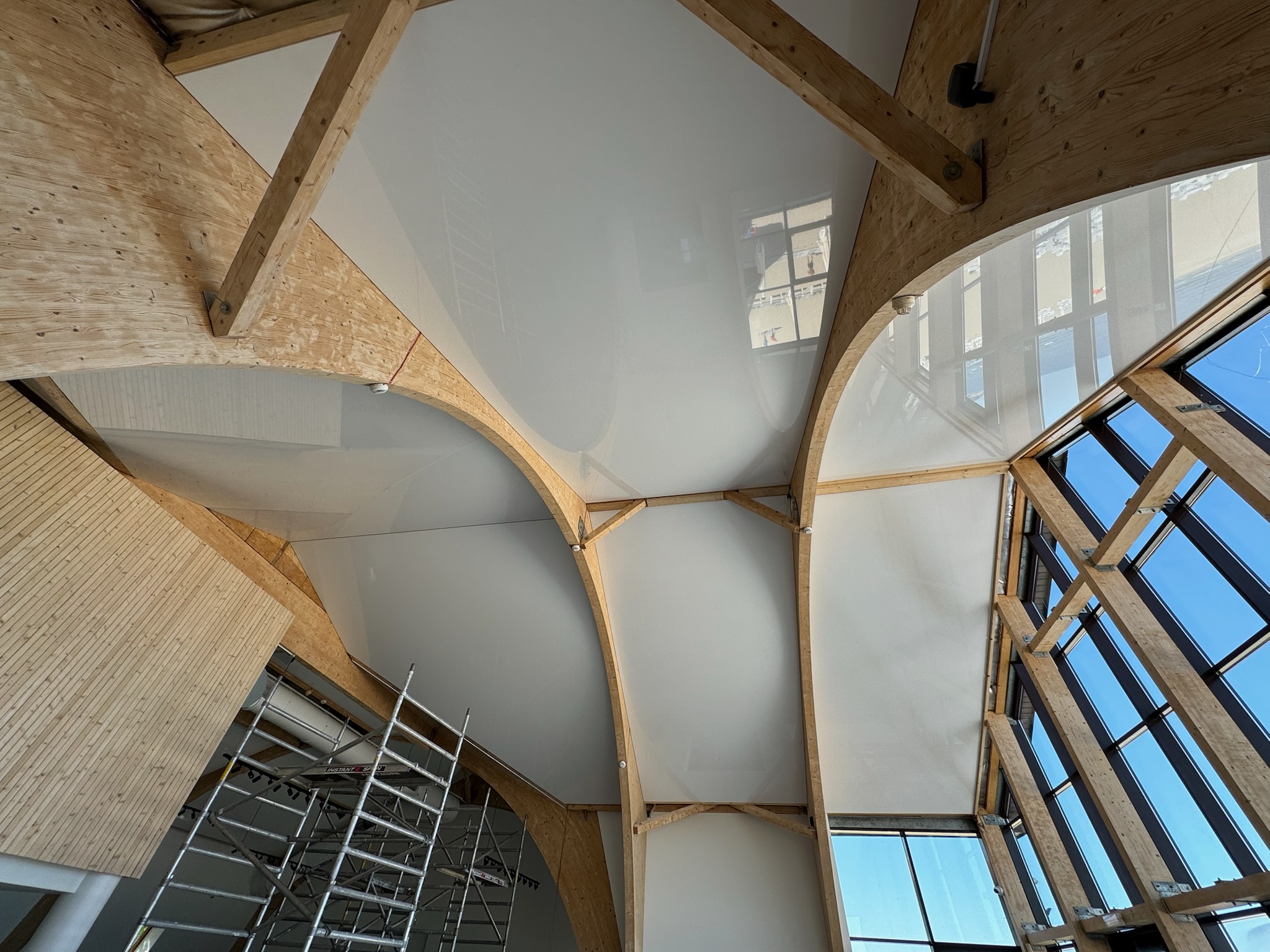 Sufit napinany realizacja Tczew — EUROSUFTAP